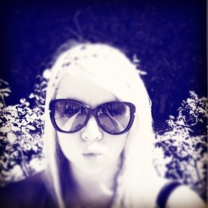 Meet your Posher, Ki